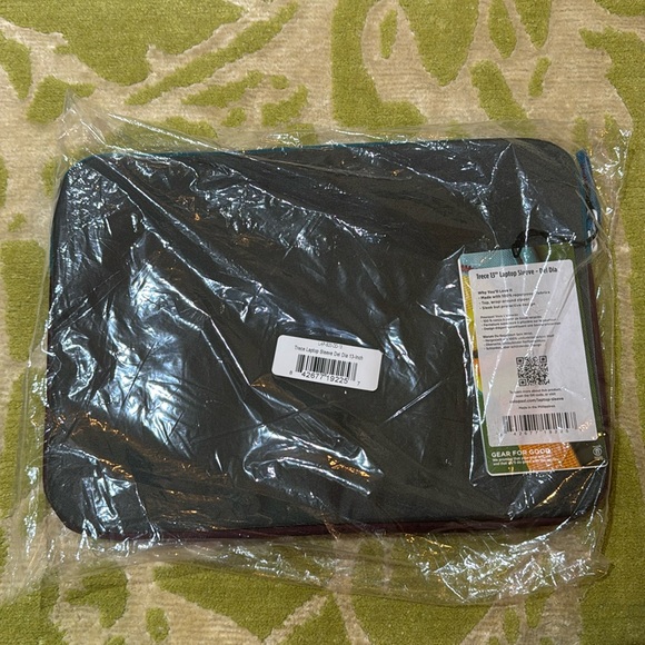 New with Tags - Cotopaxi - Trece 13” Laptop Sleeve - Del Dia - Picture 4 of 6